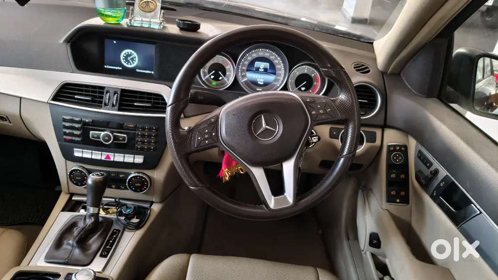 Mercedes-benz C220 Cdi Grand Edition With Vip Number(0002).