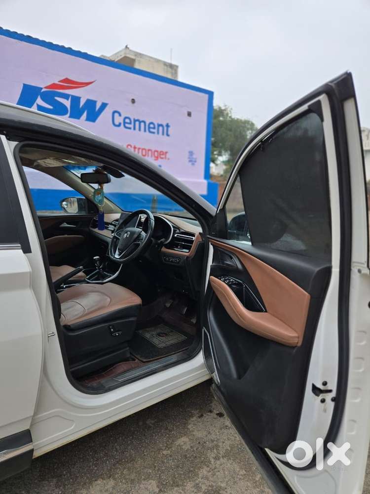 Mg Hector Plus Diesel 18kmpl Mileage