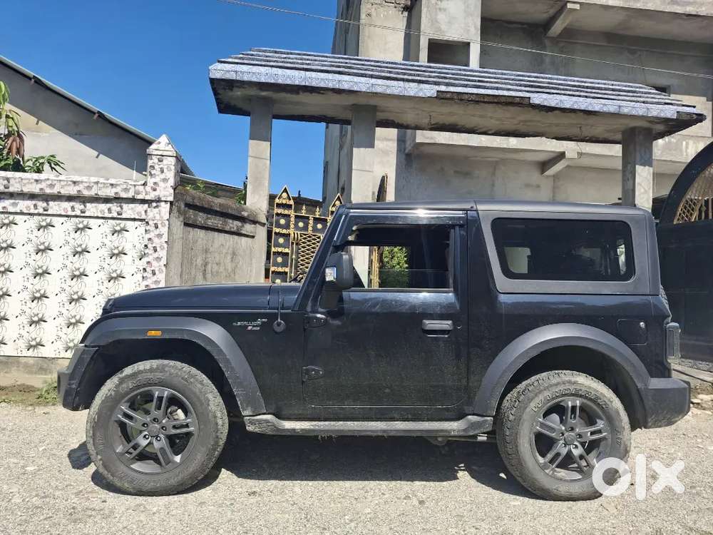 Mahendra Thar 4x4 Top Model