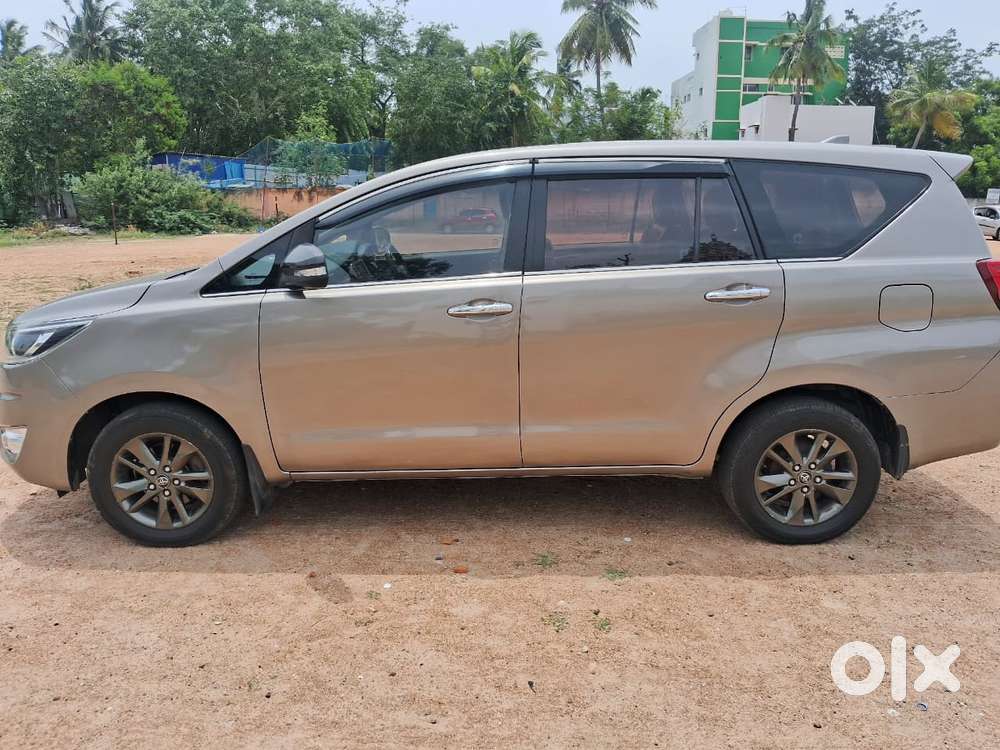 Toyota Innova Crysta 2.8z Automatic, 2017, Diesel