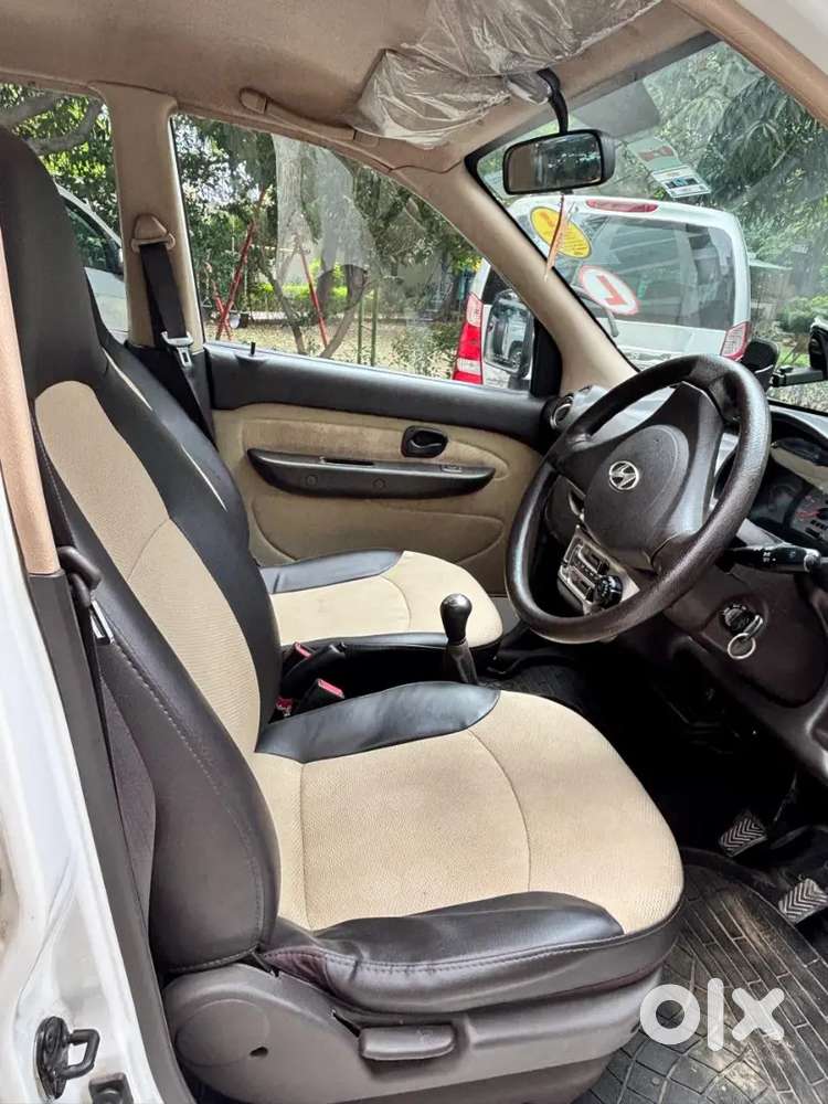 Hyundai Santro Petrol 2012