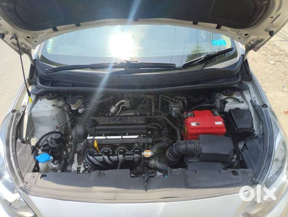 Hyundai Verna 1.6 Sx Vtvt (o), 2011, Petrol