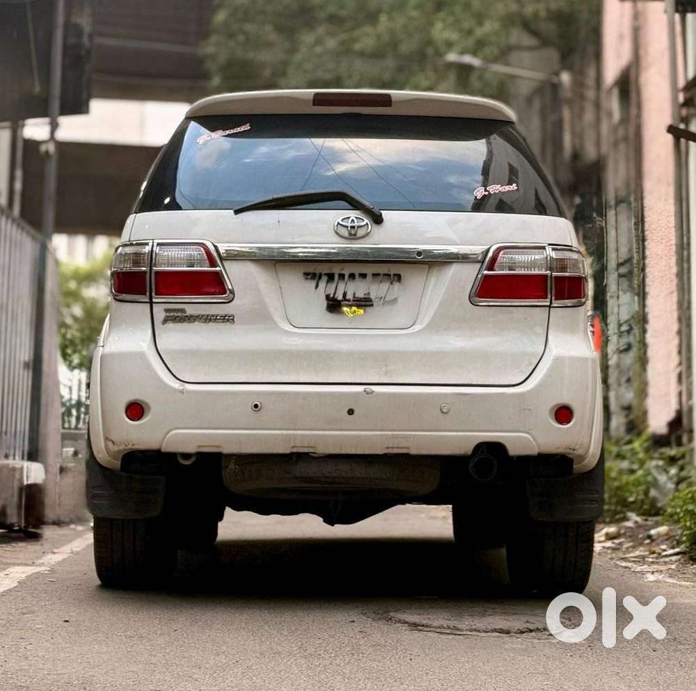 Toyota Fortuner 3.0 4x4 Manual, 2011, Diesel