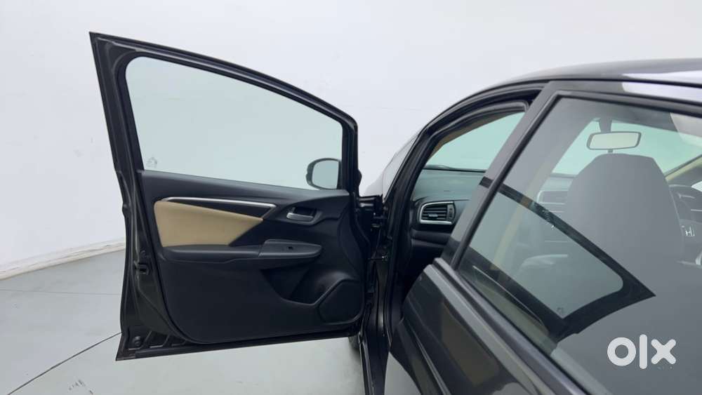 Honda Jazz [ ] 1.2 V I-vtec Mt, 2016, Petrol
