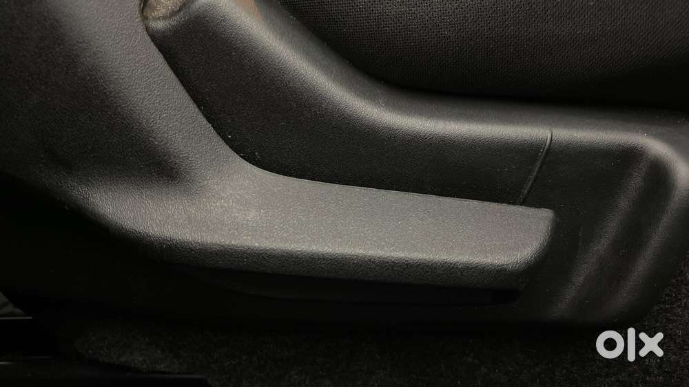 Maruti Suzuki Swift Vvt Lxi, 2023, Petrol