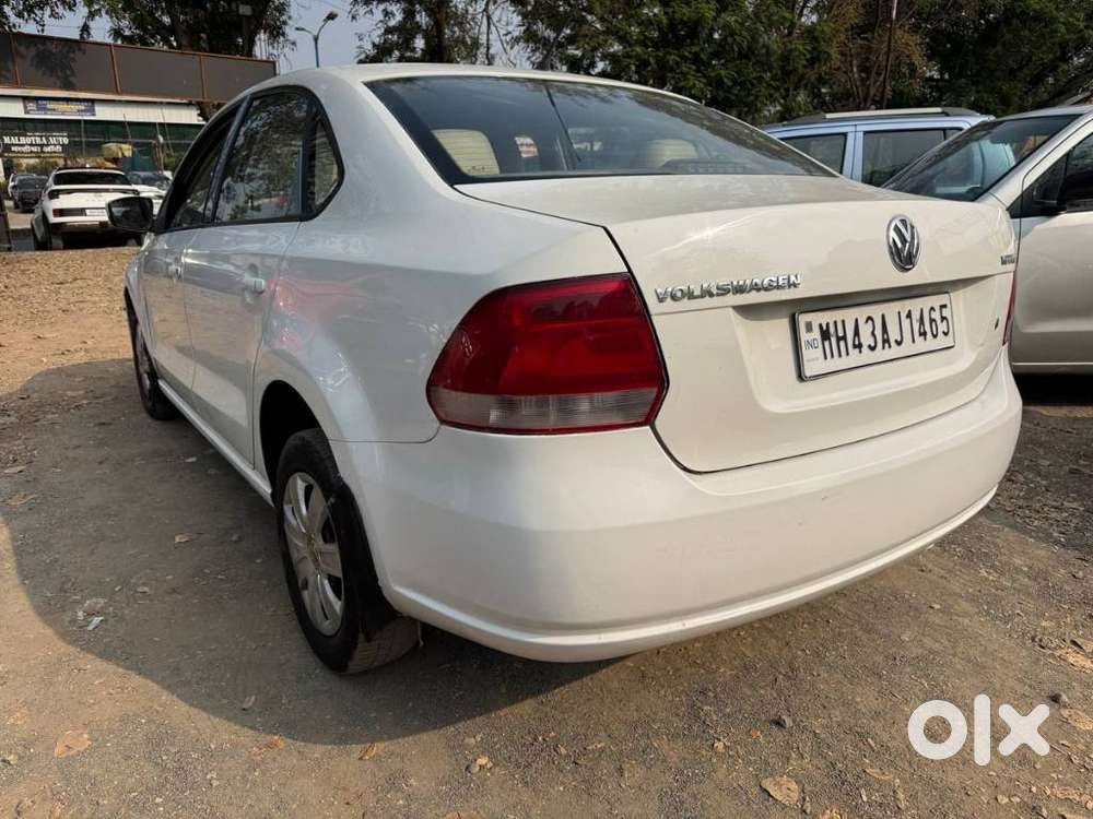 Volkswagen Vento 2010-2013 Petrol Comfortline, 2011, Petrol