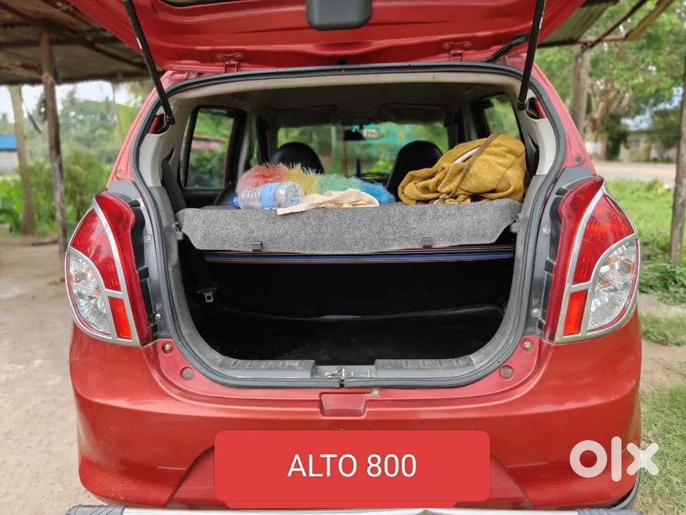 Alto 800 Blazer Red
