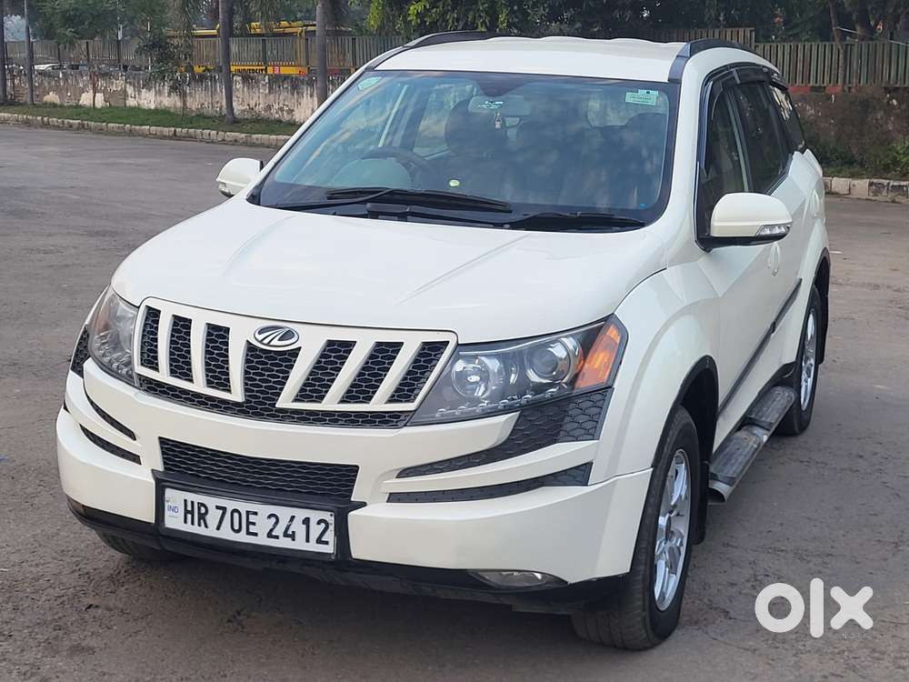 Mahindra Xuv500 W8, 2015