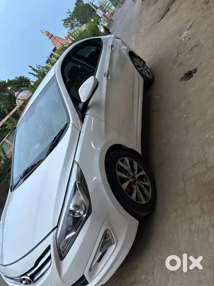 Hyundai Verna 2015 Diesel 110000 Km Driven