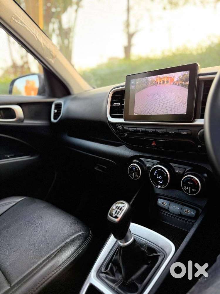 Hyundai Venue Sx Mt, 2021, Diesel