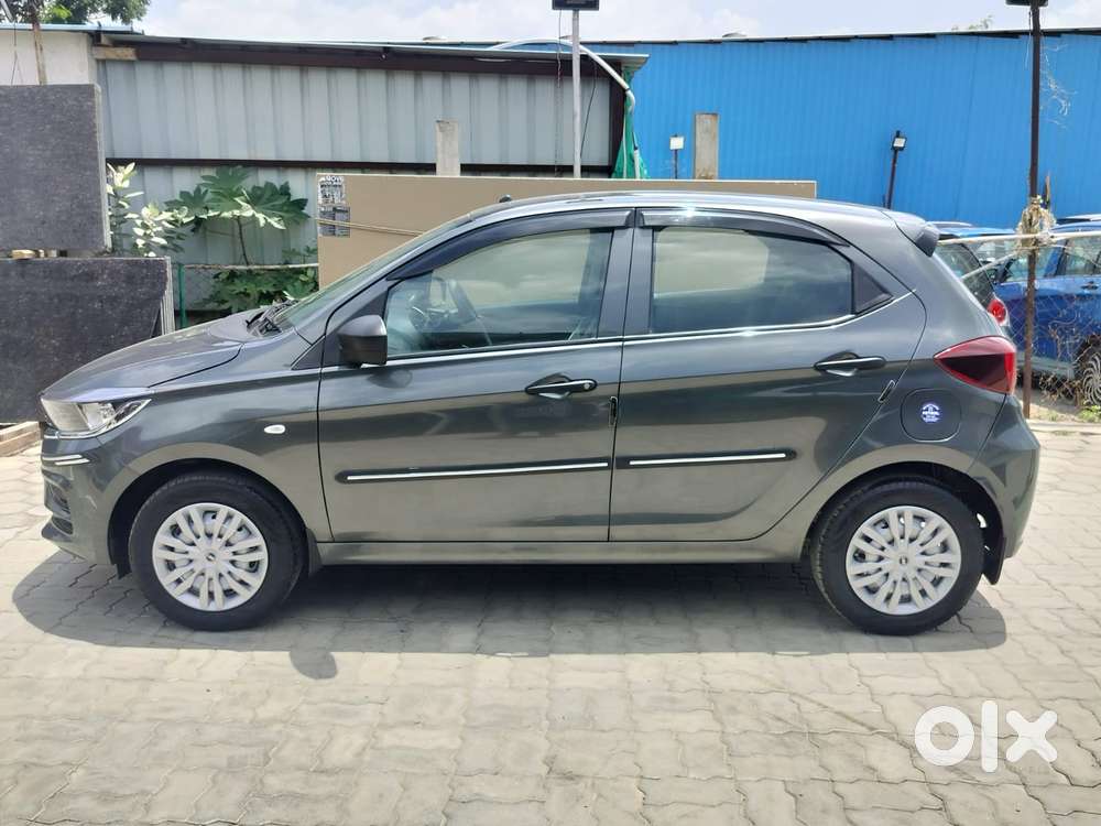 Tata Tiago Xe, 2021, Petrol