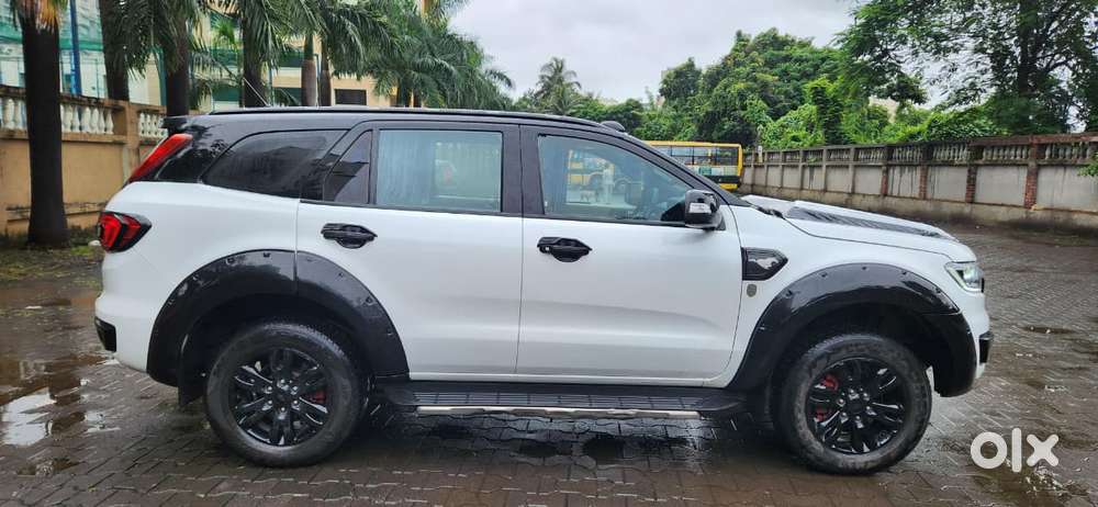 Ford Endeavour 2.2 Titanium At 4x2 Sunroof, 2018, Diesel