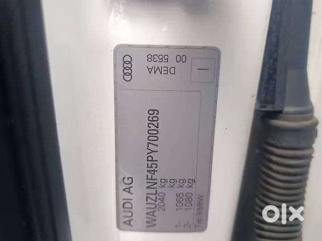 Audi A4 Premium 2023