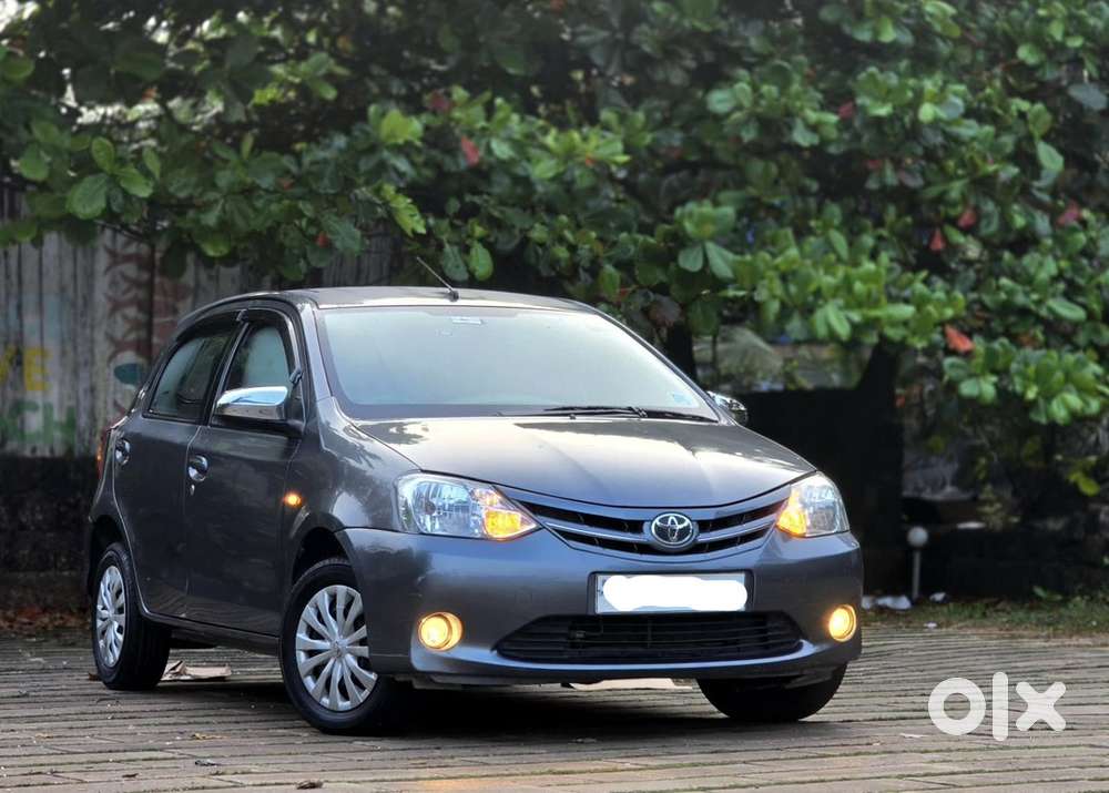 Toyota Etios Liva Car 2014 Petrol Manual