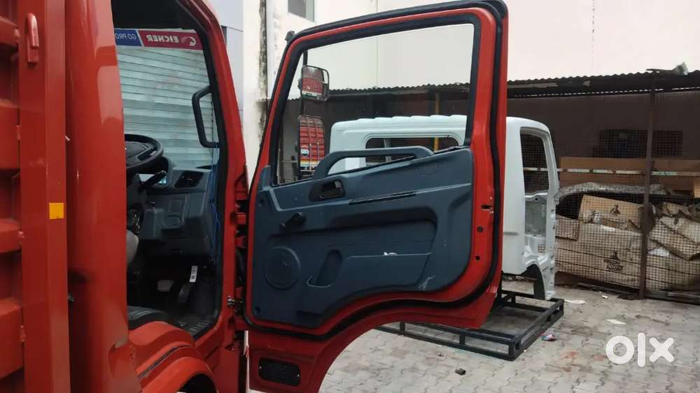 Eicher Polaris Multix 2025