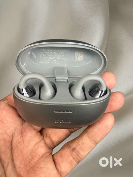Airdopes Loop