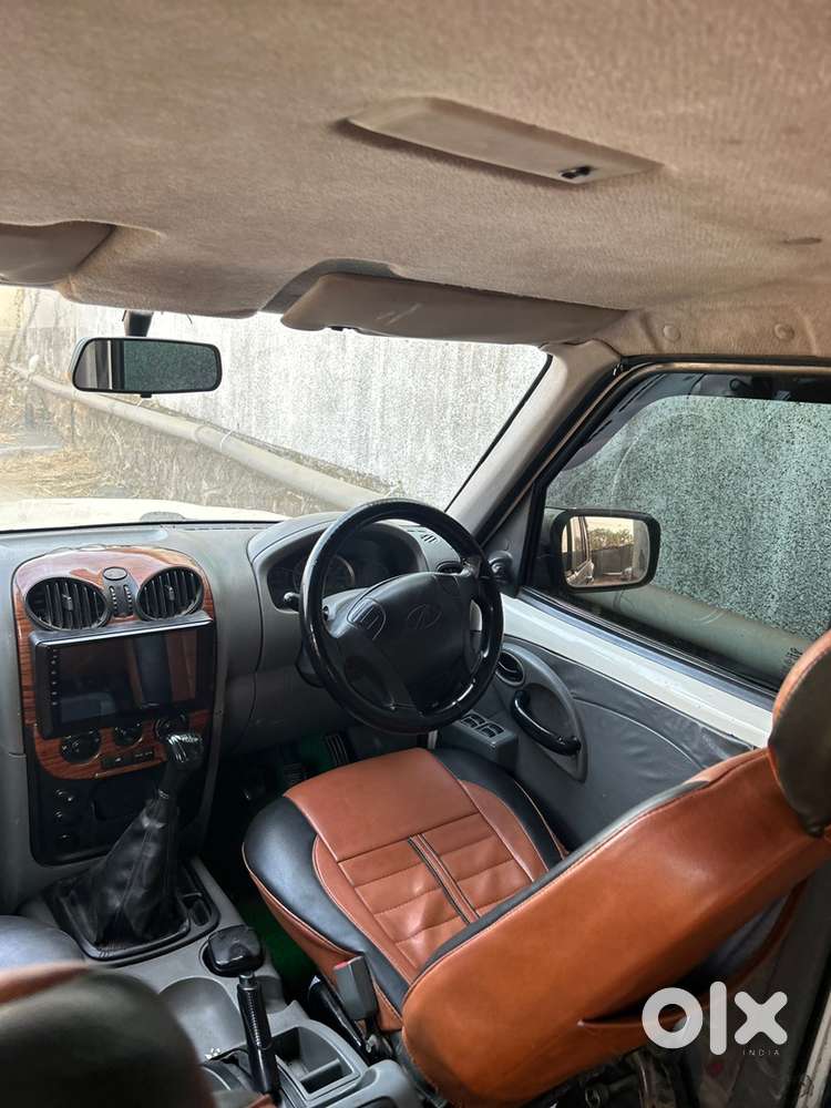 Mahindra Scorpio Classic 2013 Diesel Manual