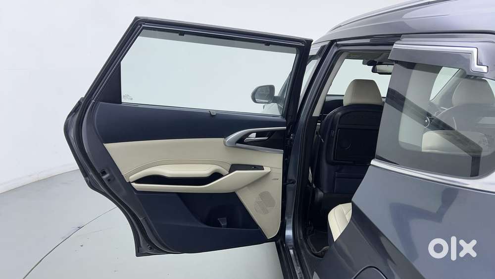 Kia Carens 1.5 Luxury Plus Diesel At 6 Str, 2022, Diesel