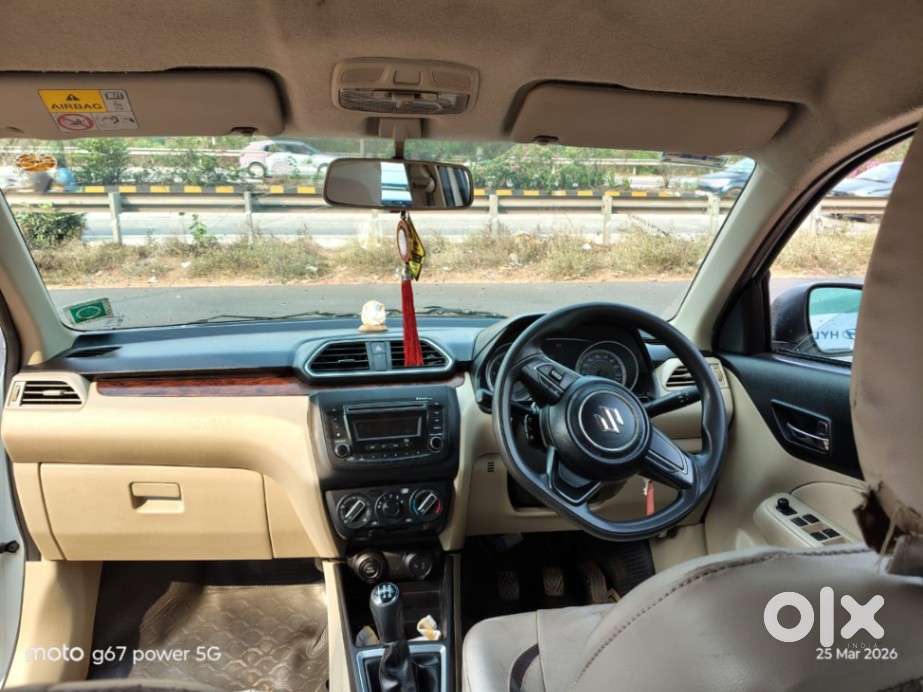 Maruti Suzuki Swift Dzire 1.2 Vxi Bsiv, 2017, Petrol