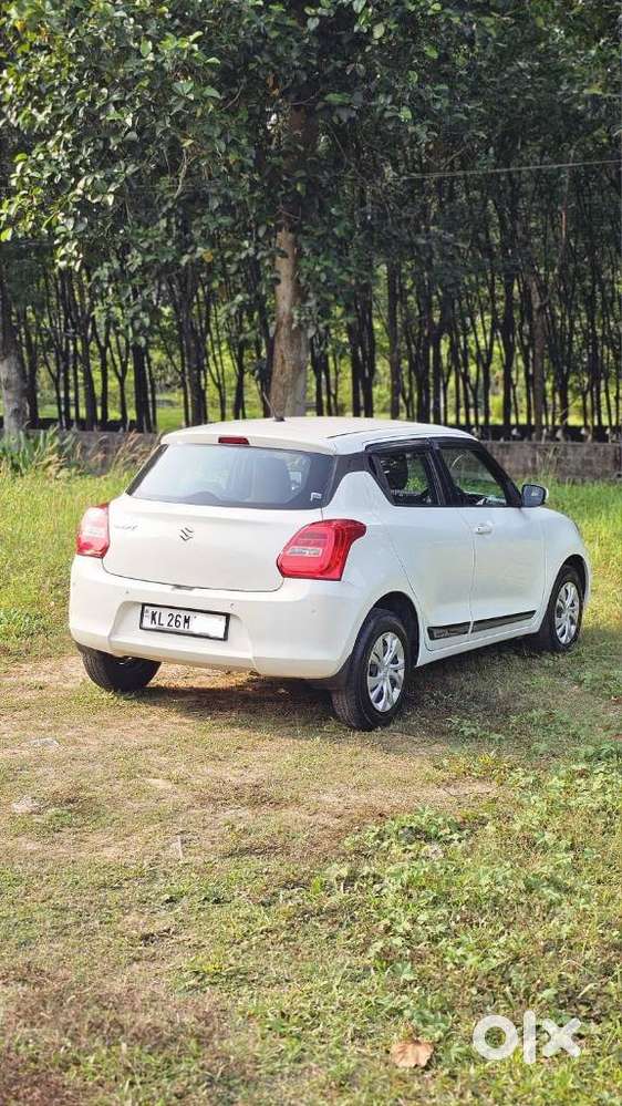 Maruti Suzuki Swift 2018 Amt Vxi, 2022, Petrol