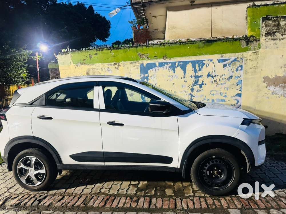 Tata Nexon 2024 Petrol
