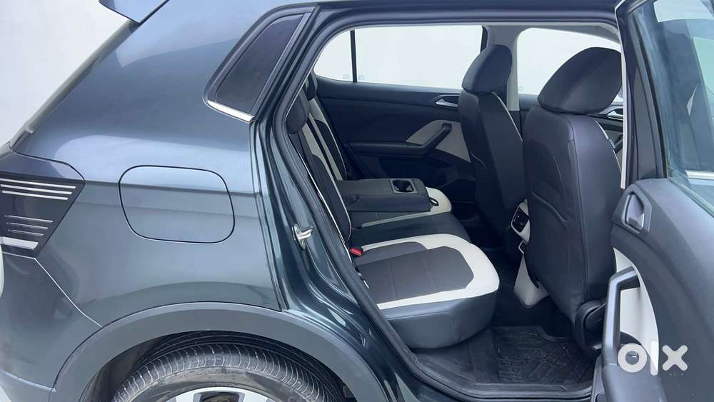 Volkswagen Taigun Topline 1.0 Tsi At (electric Seats), 2022, Petrol