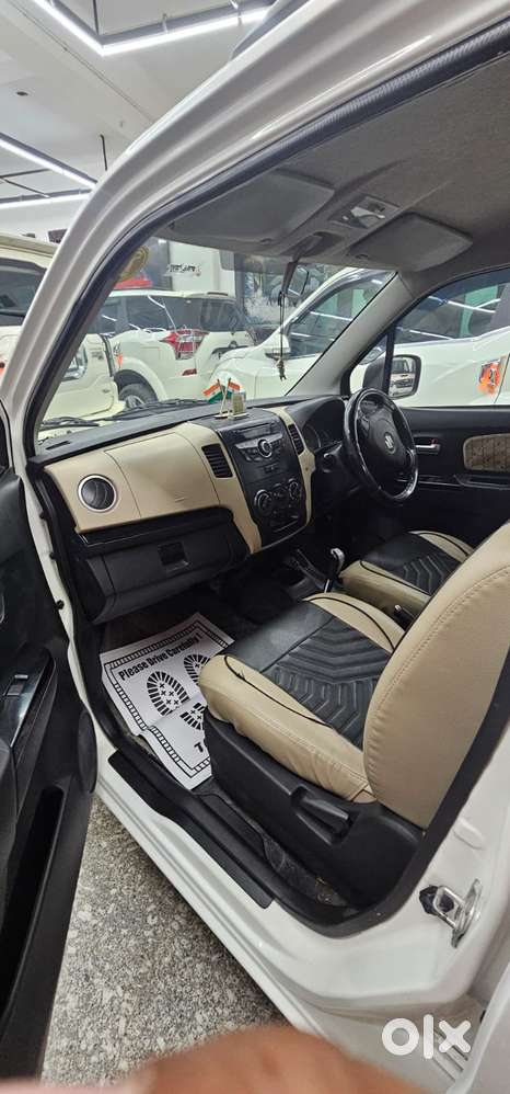 Maruti Suzuki Wagon R Vxi Amt1.2, 2018, Petrol