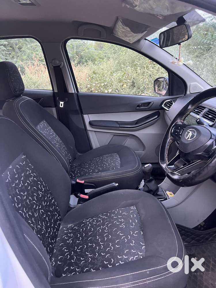 Tata Tiago 1.2 Revotron Xt (o), 2023, Petrol