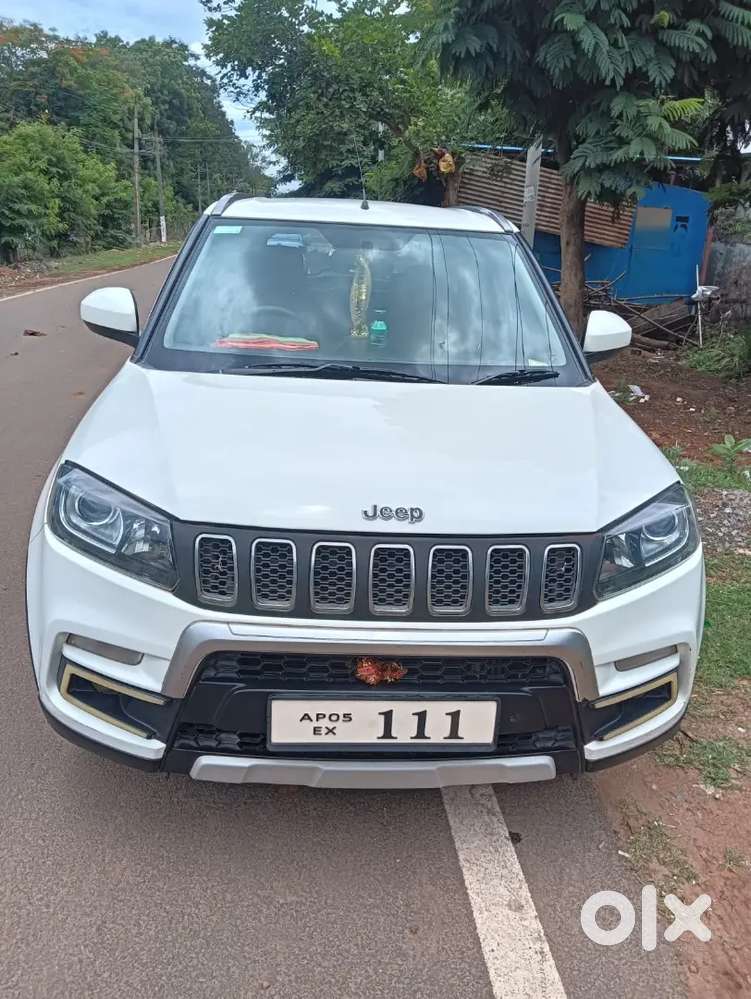 Maruti Suzuki Brezza Zdi 2018 ఇన్సూరెన్సు 1ఇయర్