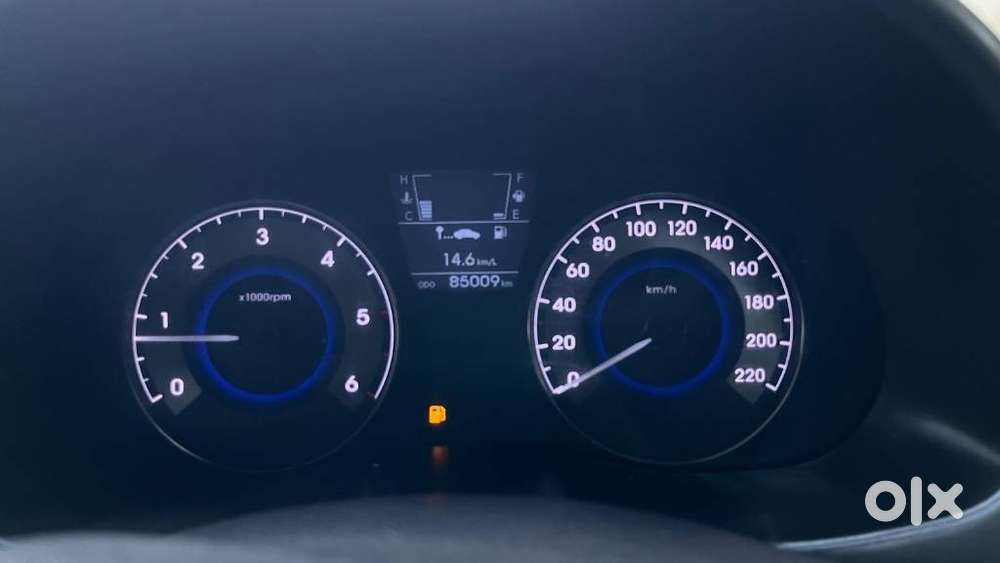 Hyundai Verna 1.6 Sx (o) Crdi, 2015, Diesel