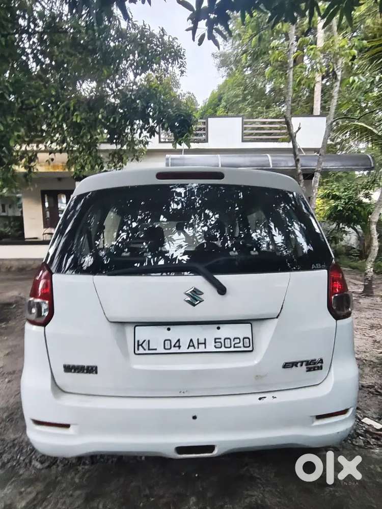 Maruti Suzuki Ertiga 2015