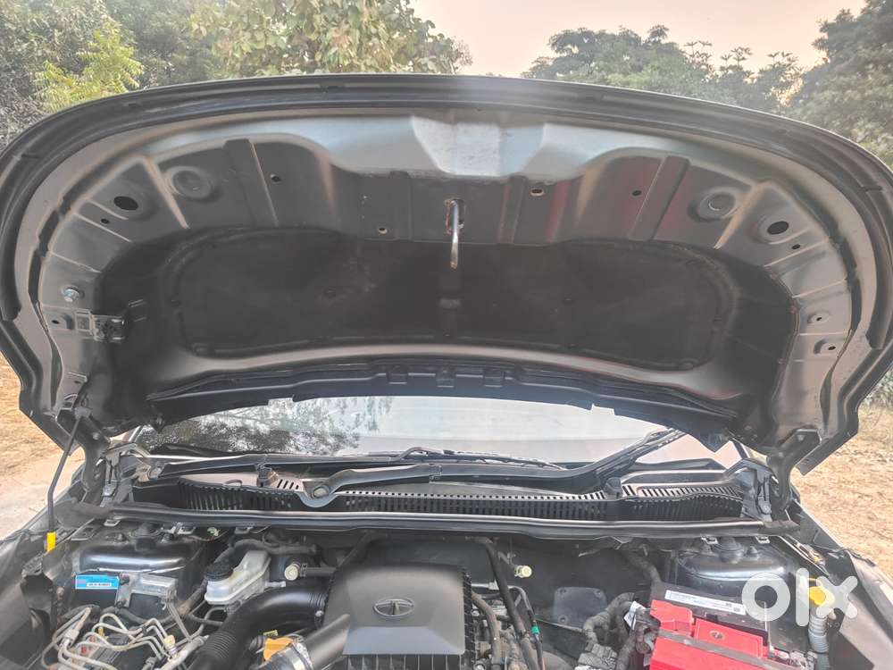 Tata Nexon 1.5 Revotorq Xma Amt (s), 2020, Petrol