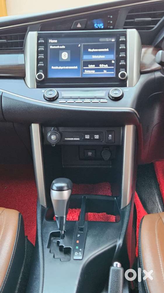 Toyota Innova Crysta 2.8z Automatic, 2021, Diesel