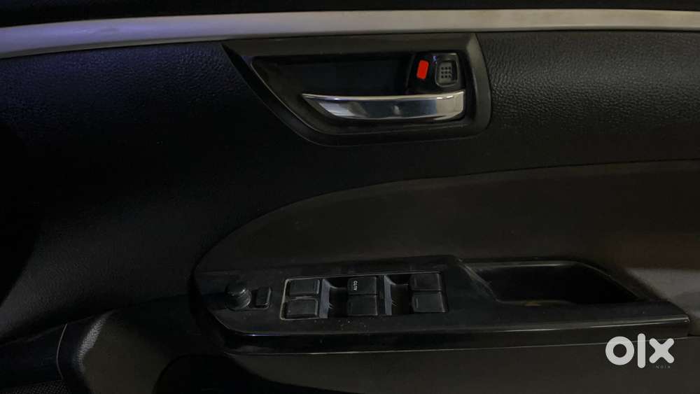 Maruti Suzuki Swift Vxi, 2016, Petrol