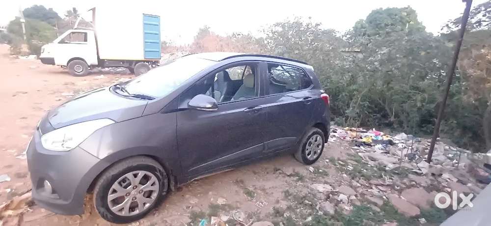 Hyundai Grand I10 2016 Petrol 62000 Km Driven