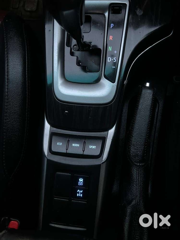 Toyota Fortuner Legender 2.8 4x4 Diesel Automatic 2023