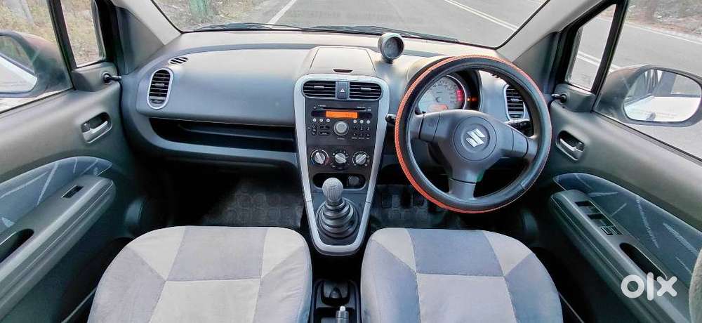 Maruti Suzuki Ritz Vxi, 2010, Petrol