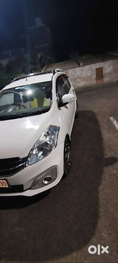 Maruti Suzuki Ertiga 2016 Diesel Well Maintained