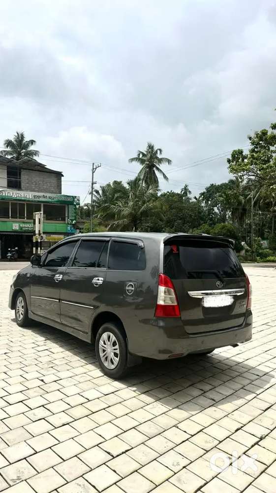 Toyota Innova 2.5 Diesel 2013