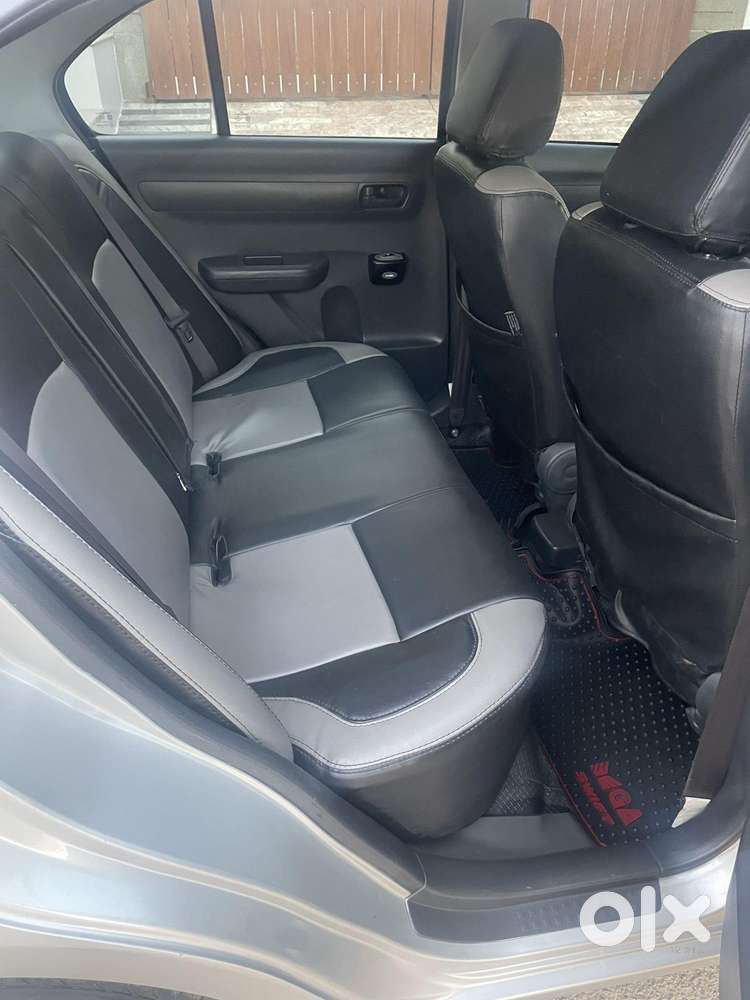 Maruti Suzuki Swift Dzire Ldi Abs, 2010, Diesel