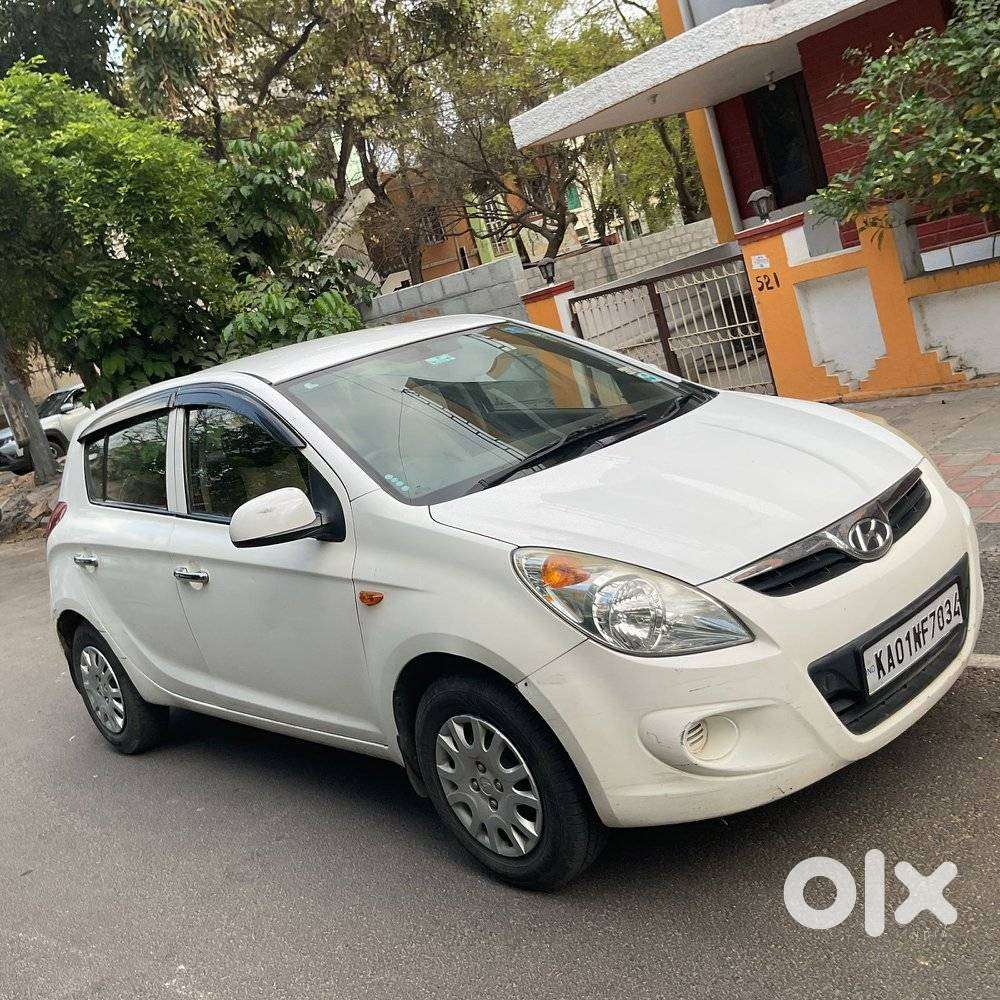 Hyundai I20 2009-2011 Magna, 2011, Petrol