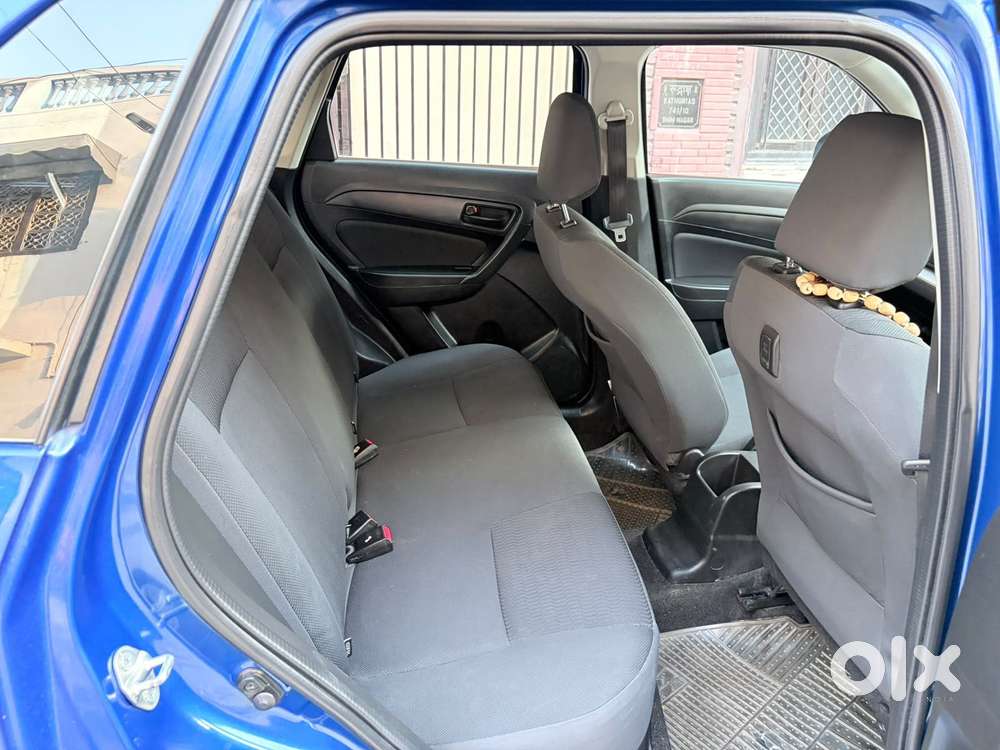 Maruti Suzuki Brezza 1.5 Vxi Smart Hybrid, 2022, Petrol