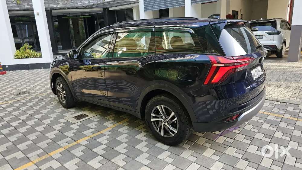 Mahindra Xuv700 2.0 Petrol 2022