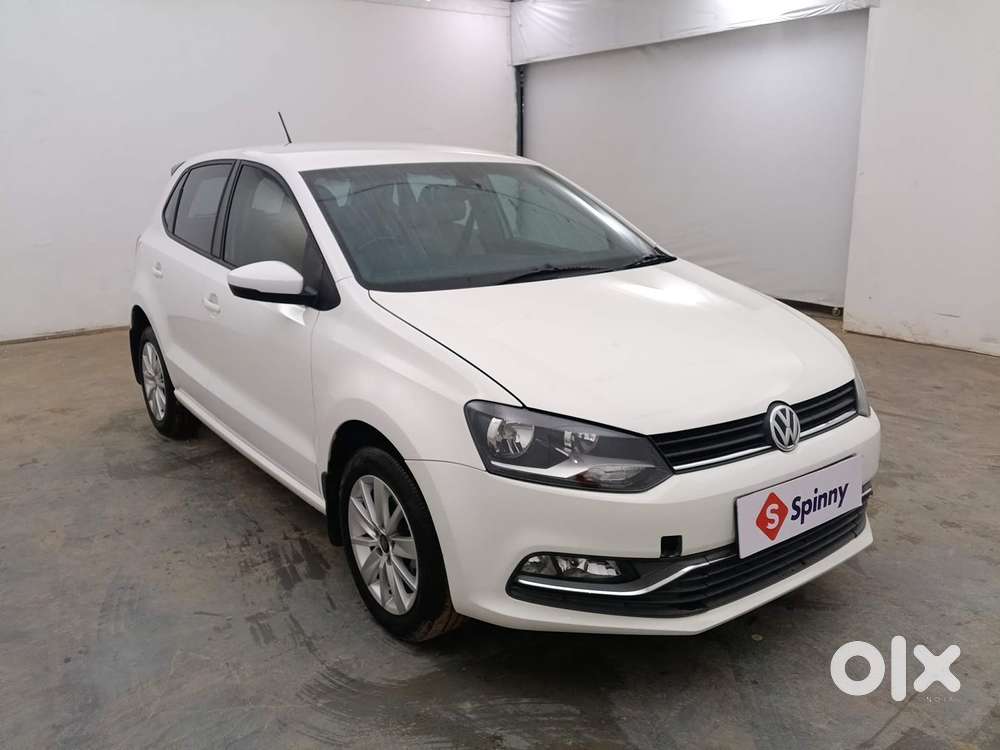 Volkswagen Polo Petrol Highline 1.2l, 2016, Petrol