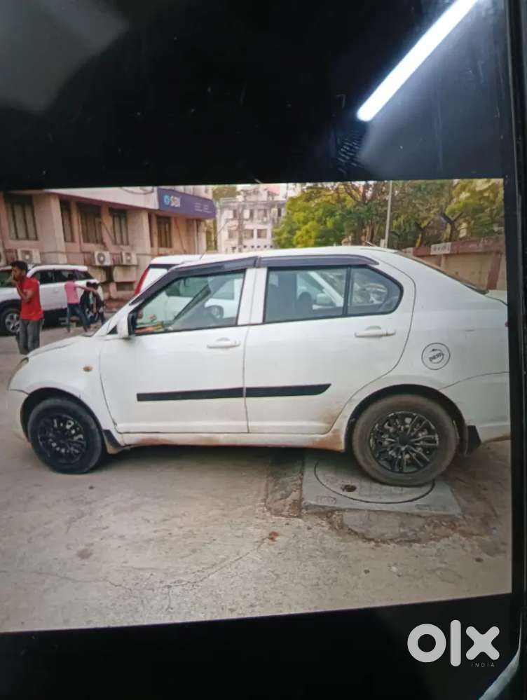 Maruti Suzuki Swift Dzire 2012