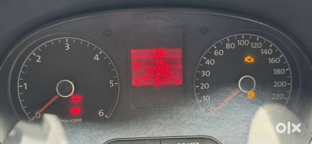 Volkswagen Polo Sr Petrol 1.2l, 2012, Diesel
