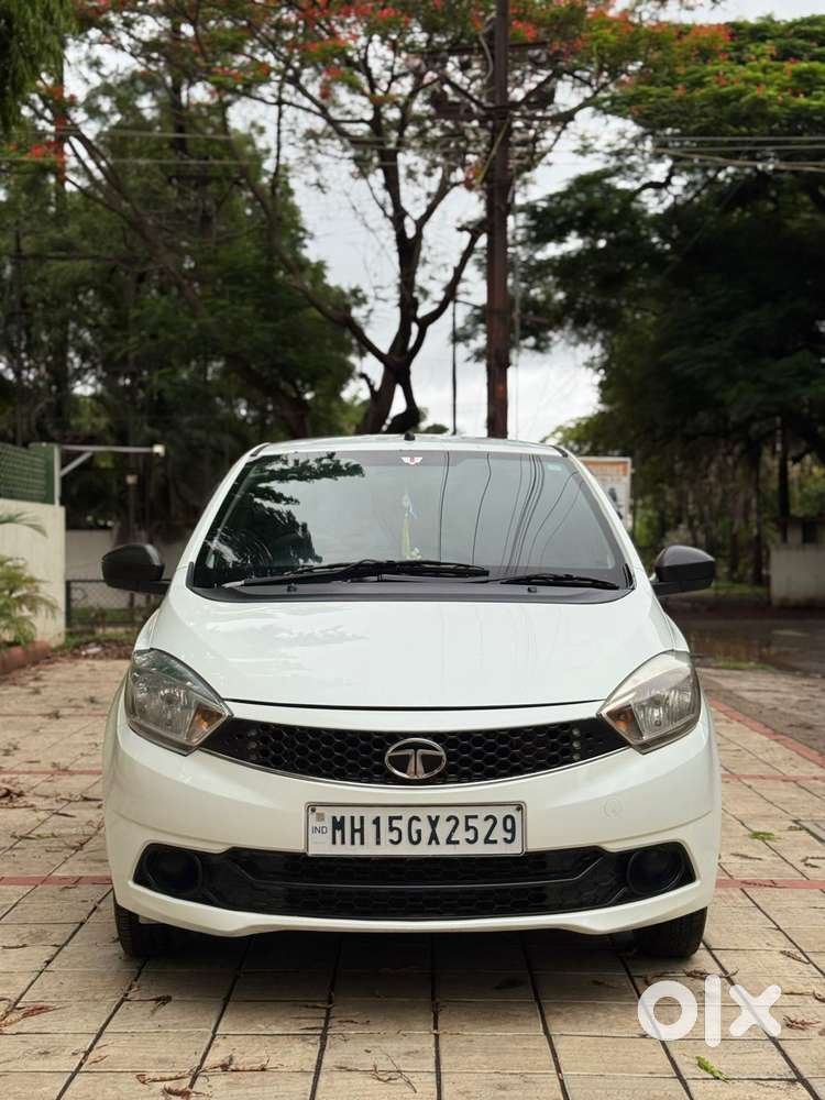 Tata Tiago Xe, 2019, Petrol
