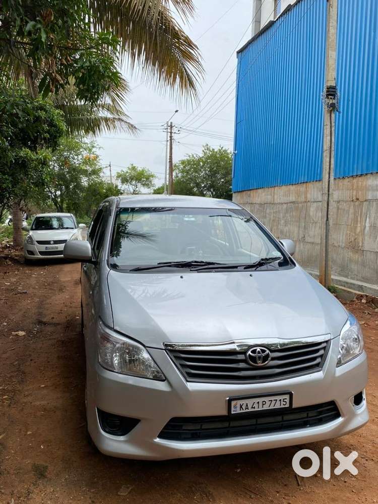 Toyota Innova 2012 Diesel Well Maintained