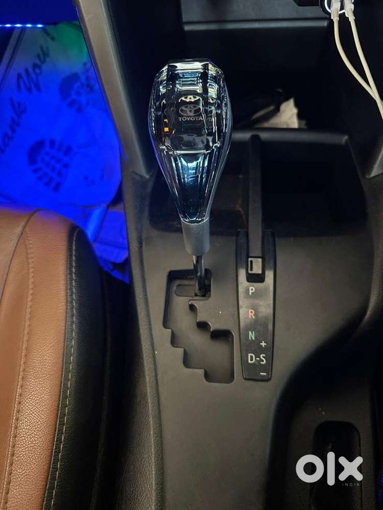Toyota Innova Crysta Diesel 2016