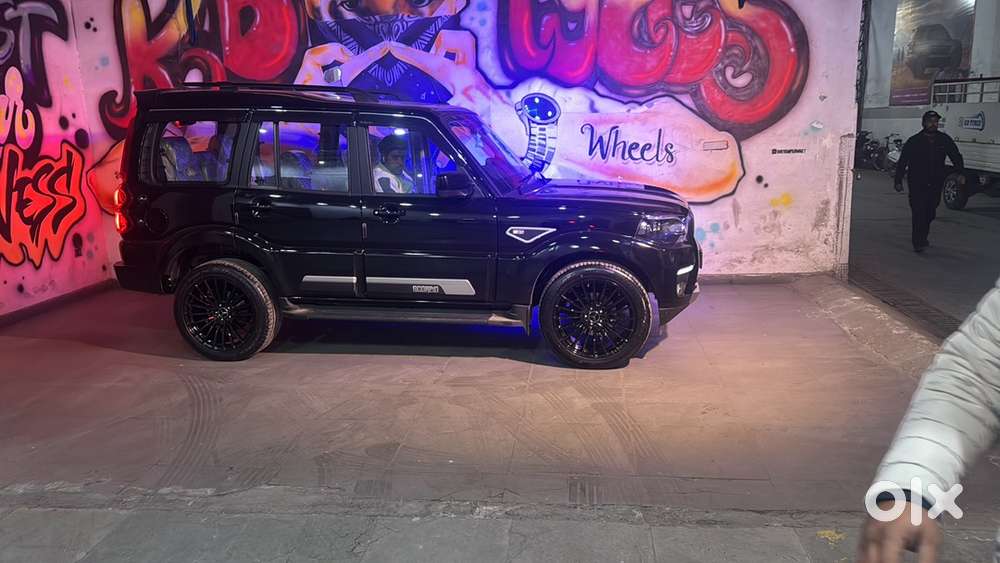 Mahindra Scorpio Classic Diesel 2025